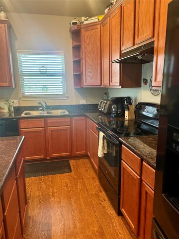 10717 Fallbrook Road, Waco, TX 76708