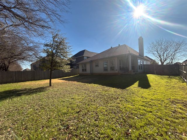 10717 Fallbrook Road, Waco, TX 76708