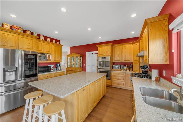 4266 McCandlish Road, Grand Blanc Charter Township, MI 48439