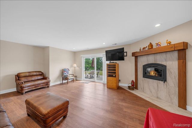 4266 McCandlish Road, Grand Blanc Charter Township, MI 48439