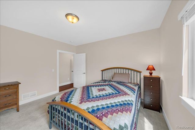4266 McCandlish Road, Grand Blanc Charter Township, MI 48439