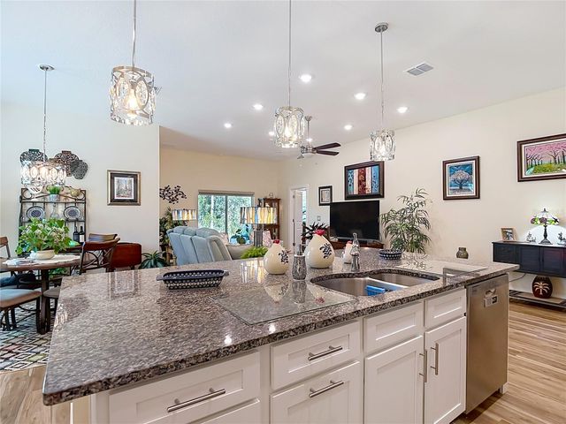 12 DAHLIA COURT S, Homosassa, FL 34446