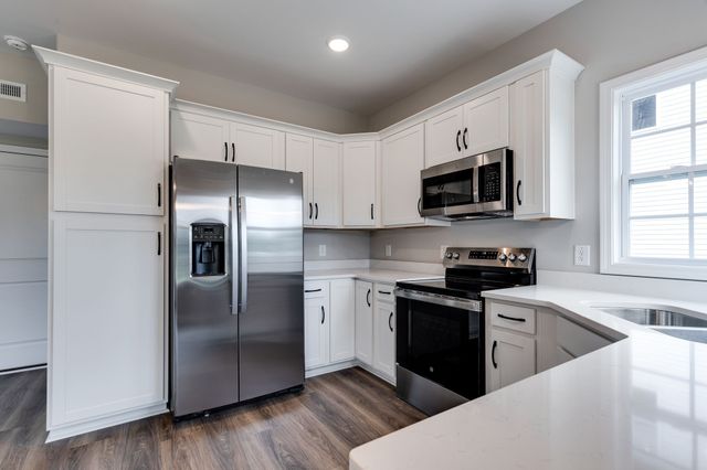 514 Edlin St Unit D, Clarksville, TN 37043