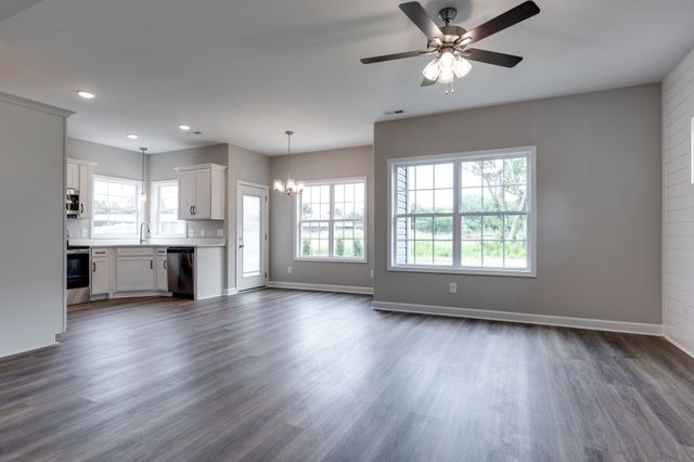 514 Edlin St Unit D, Clarksville, TN 37043