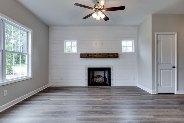 514 Edlin St Unit D, Clarksville, TN 37043