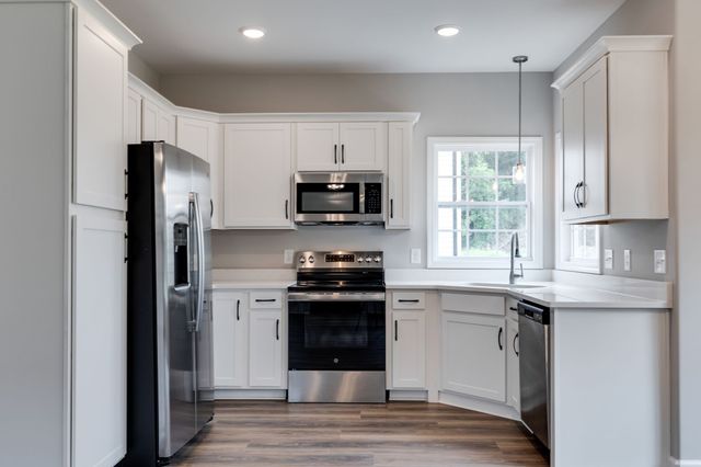 514 Edlin St Unit D, Clarksville, TN 37043