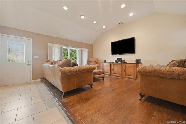 1279 Paul Street, Seaford, NY 11783