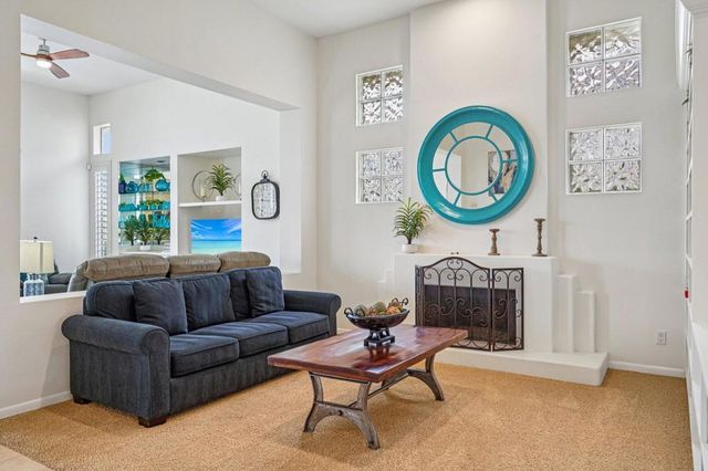 55285 Laurel, La Quinta, CA 92253