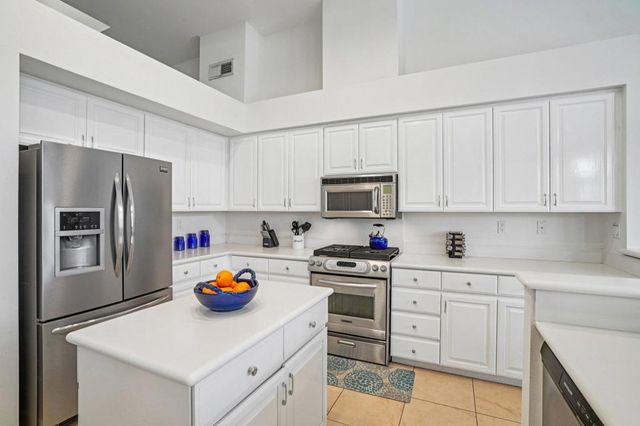 55285 Laurel, La Quinta, CA 92253