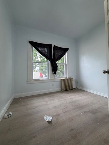 3886-3888 Washington St 1, Boston, MA 02131