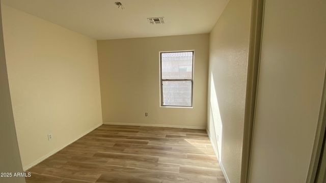 3310 S 66th Lane, Phoenix, AZ 85043