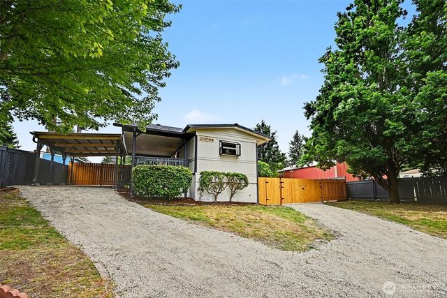 20006 117th Street E, Bonney Lake, WA 98391