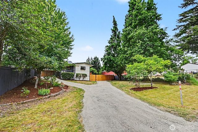20006 117th Street E, Bonney Lake, WA 98391
