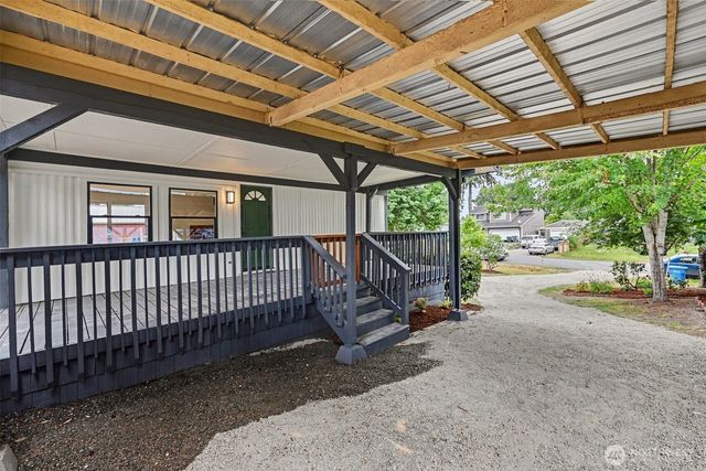 20006 117th Street E, Bonney Lake, WA 98391