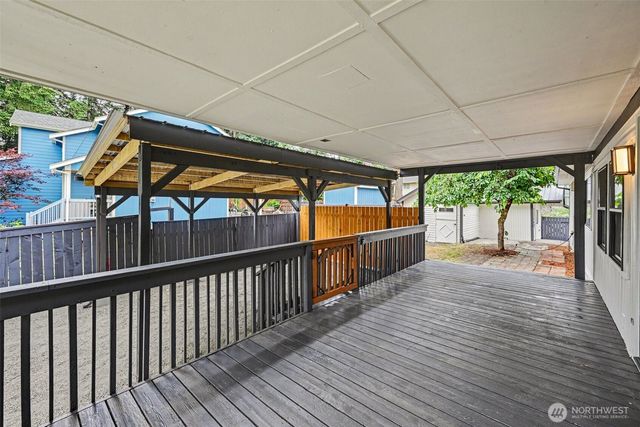 20006 117th Street E, Bonney Lake, WA 98391