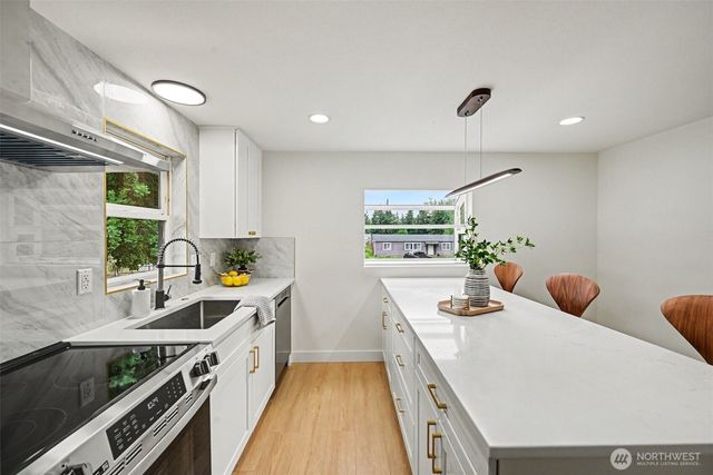 20006 117th Street E, Bonney Lake, WA 98391