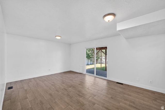 1520 N 550 W, West Bountiful, UT 84087