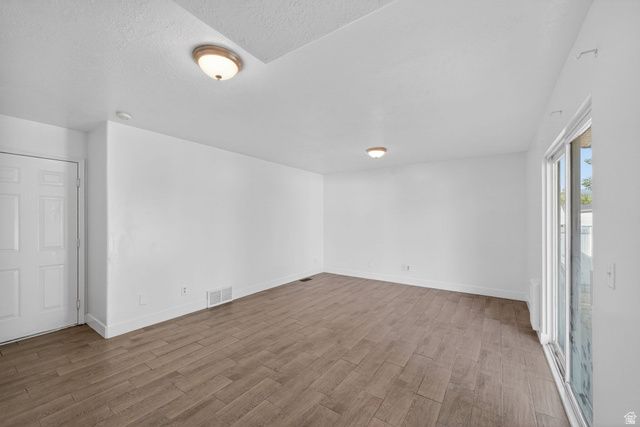 1520 N 550 W, West Bountiful, UT 84087