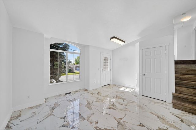 1520 N 550 W, West Bountiful, UT 84087