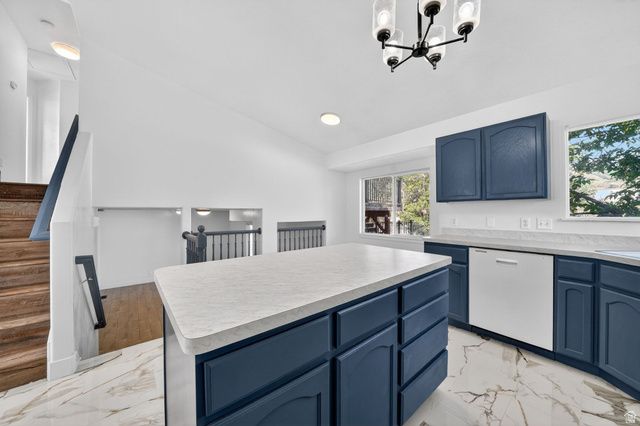 1520 N 550 W, West Bountiful, UT 84087
