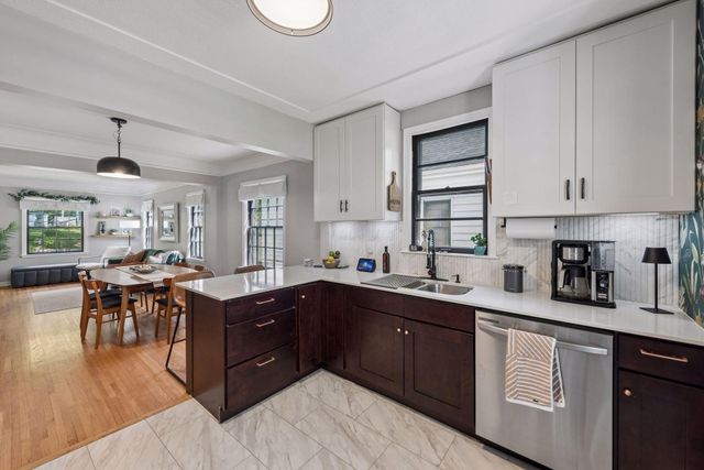 3206 McKinley Street NE, Minneapolis, MN 55418