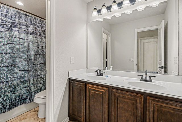 828 Sunflower Court, Aledo, TX 76008
