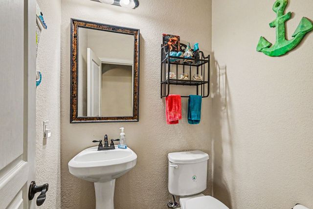 828 Sunflower Court, Aledo, TX 76008