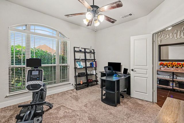 828 Sunflower Court, Aledo, TX 76008