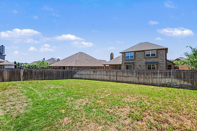 828 Sunflower Court, Aledo, TX 76008