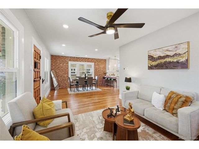 2839 N Fillmore St, Denver, CO 80205