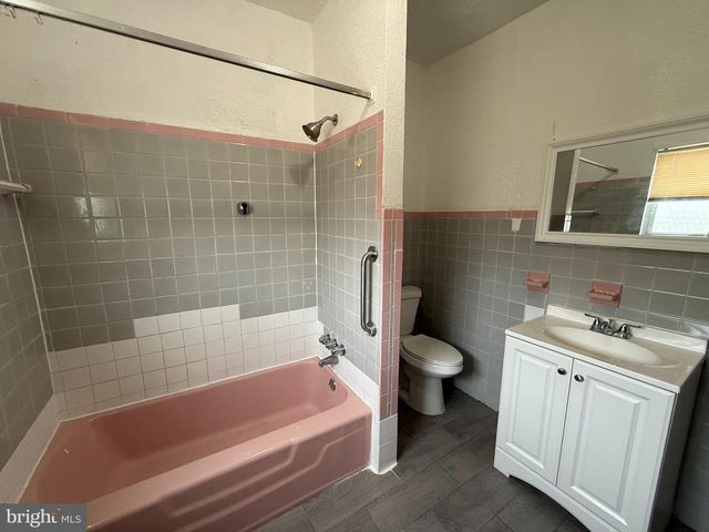 2528 S BEULAH ST, Philadelphia, PA 19148
