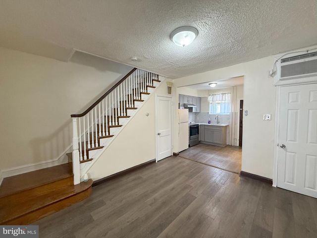 2528 S BEULAH ST, Philadelphia, PA 19148