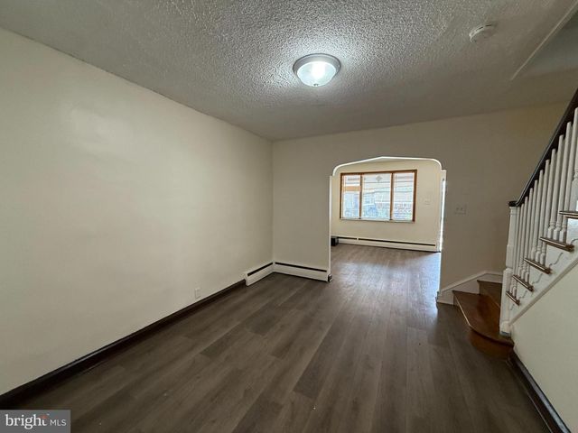 2528 S BEULAH ST, Philadelphia, PA 19148