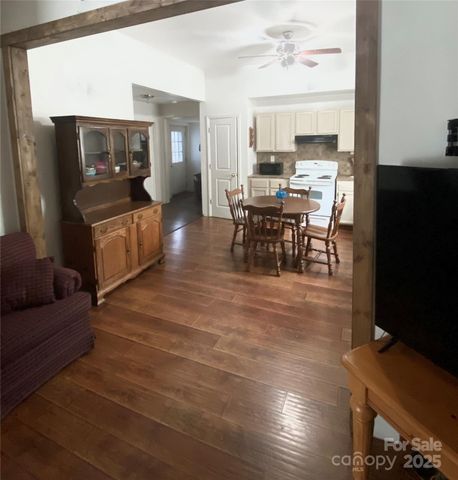 303 Parker Avenue, Mooresville, NC 28115