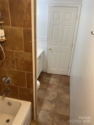 303 Parker Avenue, Mooresville, NC 28115