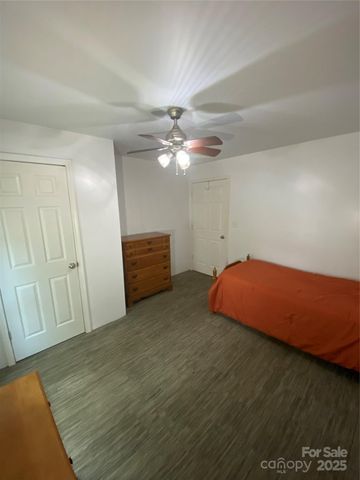 303 Parker Avenue, Mooresville, NC 28115