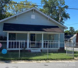 303 Parker Avenue, Mooresville, NC 28115