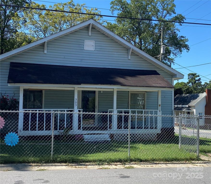 303 Parker Avenue, Mooresville, NC 28115