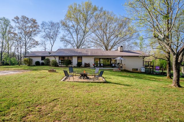 1254 Mountain Loop Road NW, Sugar Valley, GA 30746