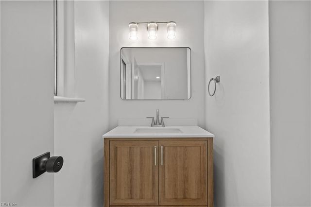 3724 Silina DR, Virginia Beach, VA 23452