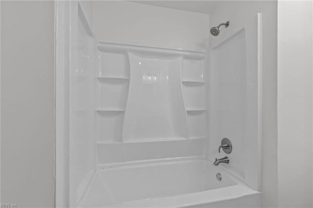 3724 Silina DR, Virginia Beach, VA 23452