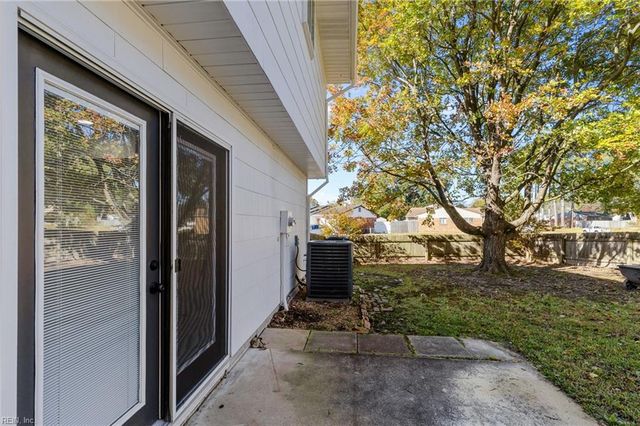 3724 Silina DR, Virginia Beach, VA 23452