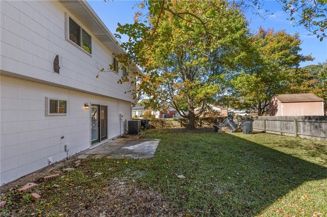 3724 Silina DR, Virginia Beach, VA 23452