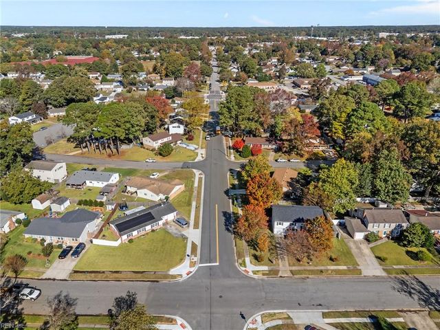 3724 Silina DR, Virginia Beach, VA 23452