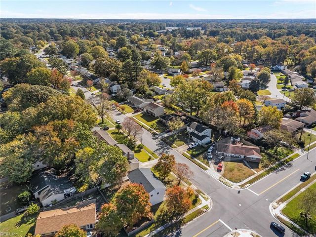 3724 Silina DR, Virginia Beach, VA 23452