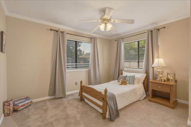 226 Bittercreek Dr, Folsom, CA 95630