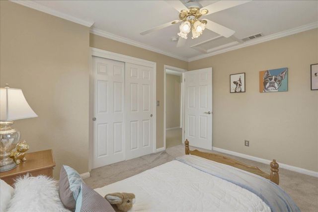 226 Bittercreek Dr, Folsom, CA 95630