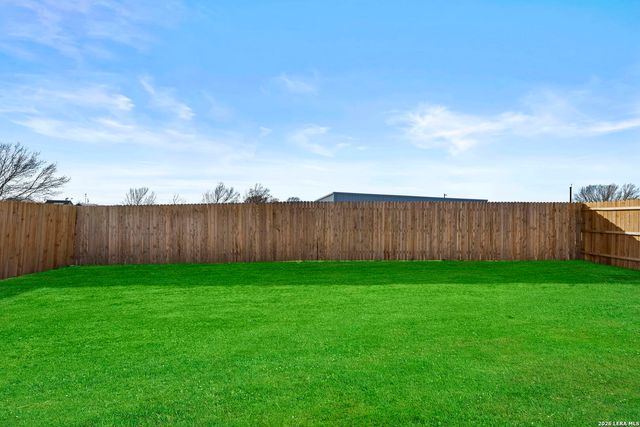 337 Kayden Court, Marion, TX 78124