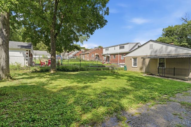 263 Forestwood Drive, Springfield Twp., OH 45216