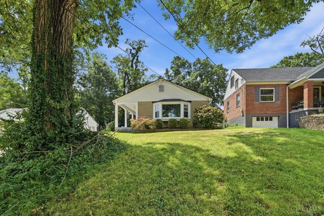 263 Forestwood Drive, Springfield Twp., OH 45216